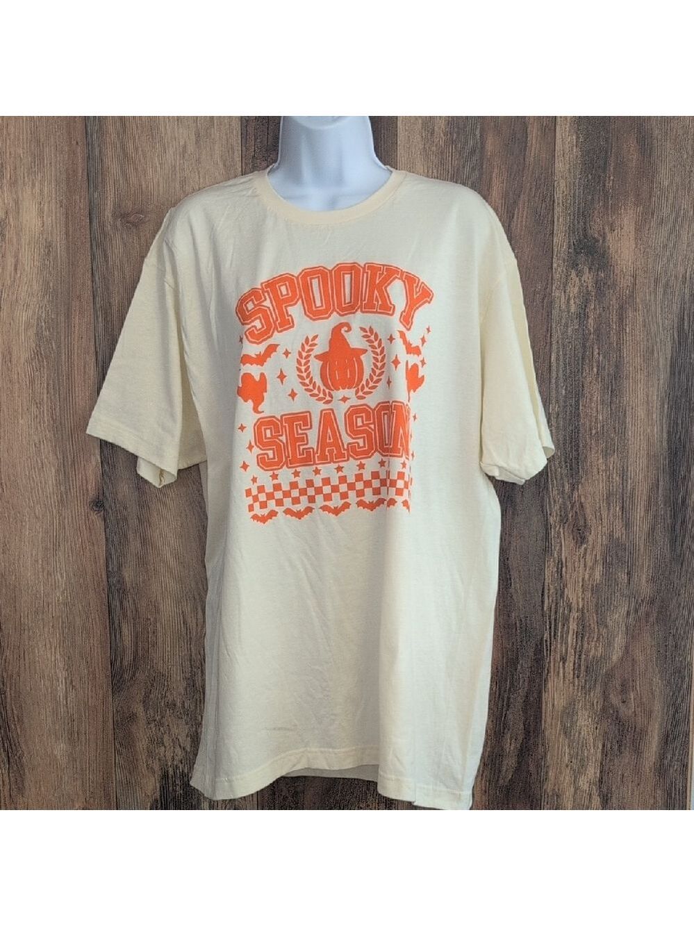 Tultex Cream Halloween 'Spooky Season" Tee XL           806E